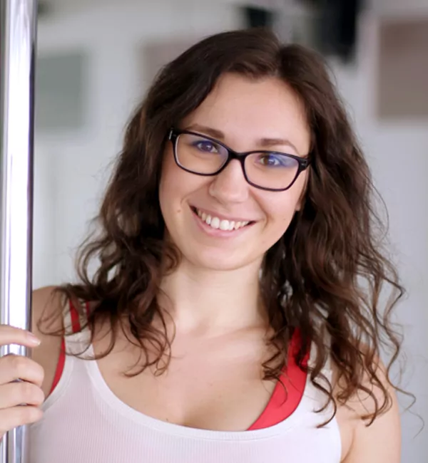 Lydia - Trainerin Pole your Body